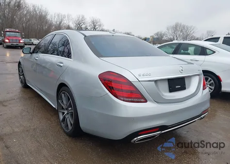 2018 Mercedes-Benz S 560 4Matic z USA, uszkodzony, nr VIN WDDUG8GB4JA347187